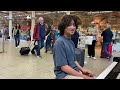 15 year old pianist plays RUSH E in public (the hardest piano song in the world)