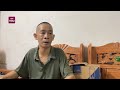 Khu nhà “ổ chuột” ở phố cổ Hà Nội: Bục trần, thủng sàn nhưng trả trăm triệu/m2 không bán | VTC Now