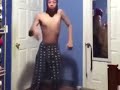 Guy dances over franklin's ring tone meme