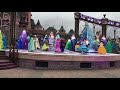 プリンセス&プリンスが8組登場！ディズニーランド・パリの豪華クリスマスショー「The Royal Sparkling Winter Waltz」
