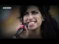 La historia real de Amy Winehouse. La mujer que murió de amor