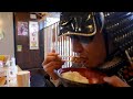 [Gluttony] Superb view!? A samurai conquering a mountain of fried chicken!!