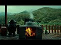 [Keine Schleife] Knisterndes Feuerholz und Regengeräusche in der koreanischen Landschaft