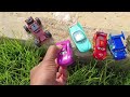 Looking for Disney Pixar Cars On the Rocky Road : Lightning Mcqueen, Cruz Ramirez, Francesco, Storm