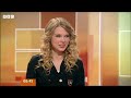 Taylor Swift on Love Story, British accents and Shania Twain in 2009 interview | BBC News