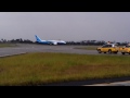 New 787 taxi and takeoff from Melbourne Airport (Late 2011)