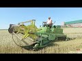 JOHN DEERE 800 Windrower Harvesting Wheat