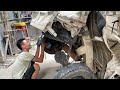 Mechanical Wizard: Master Technician Restores a Seriously Crashed SUZUKI CARRY to Perfection!