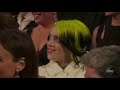 Billie Eilish habla español en los Oscars momentos divertidos