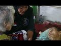 kakek sakit & nenek hanya bisa berharap bantuan dari tetangga kalaupun itu ada.